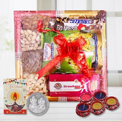 Remarkable Diwali Hamper with Sweets Delight