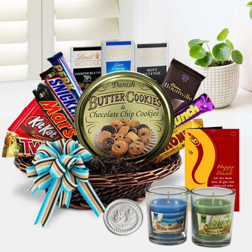 Delightful Chocolates Gift Hamper for Diwali