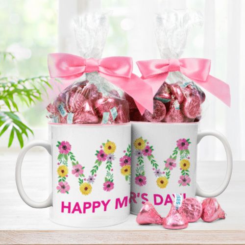 Personalized Twin Coffee Mug with Hersheys Kisses Almond Chocolates