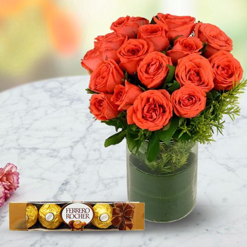 Divine Roses N Ferrero Rocher Gift Combo