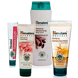 Exclusive Himalaya Fairness Gift Hamper for Women