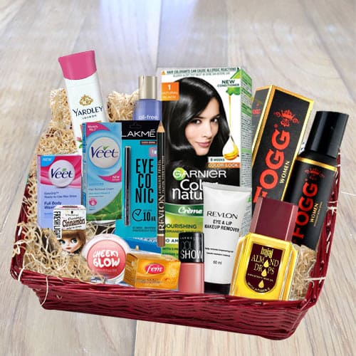 Exclusive Grooming Gift Hamper