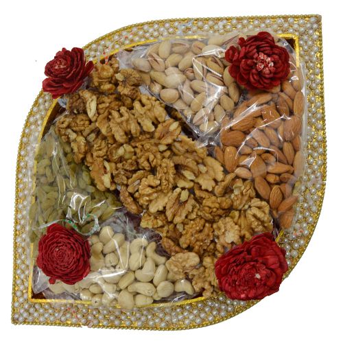 De-Luxe Festivity Nutty Gift Tray