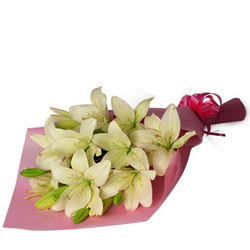 Special Bouquet of White Lilies