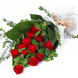 Classic Bouquet of Red Roses