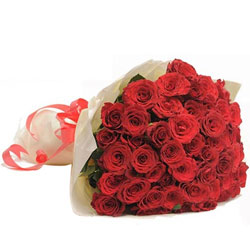 Stunning Red Roses Bouquet