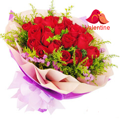 MidNight Delivery ::18 Exclusive  Dutch Red    Roses  Bouquet Nicely Wrapped