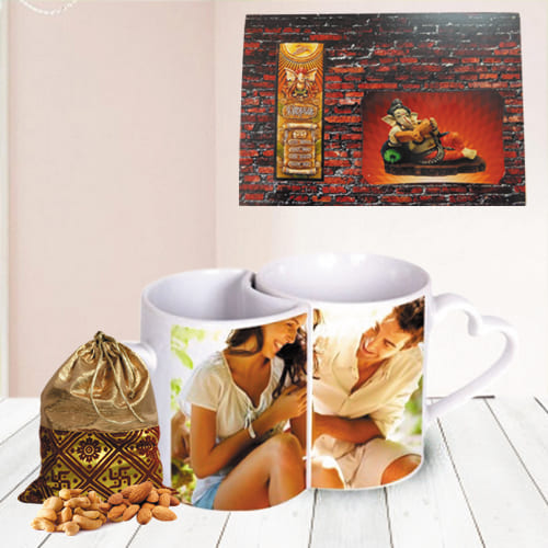 Mesmerizing Personalized Gift Combo for Housewarmings