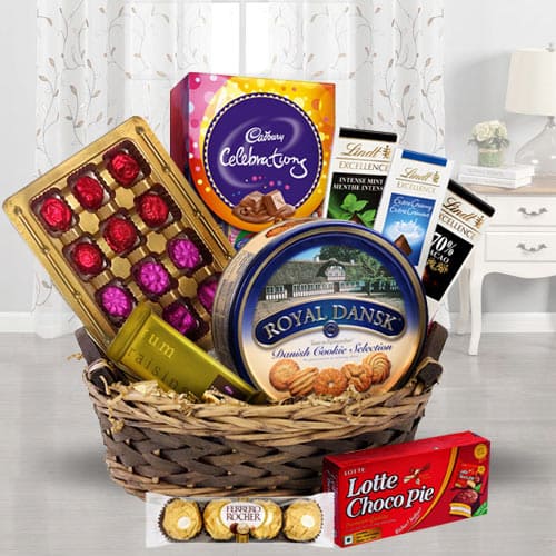 Amazing Gourmet Basket