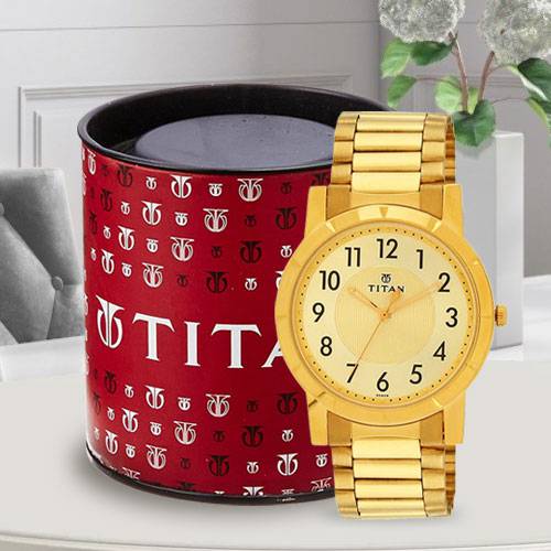 Exclusive Titan Analog Mens Watch